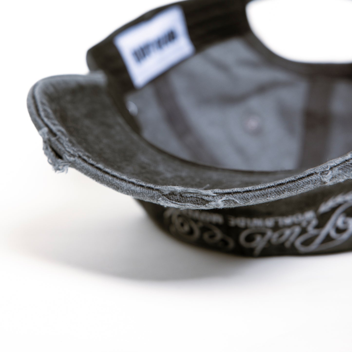 Distressed Worldwide Cap