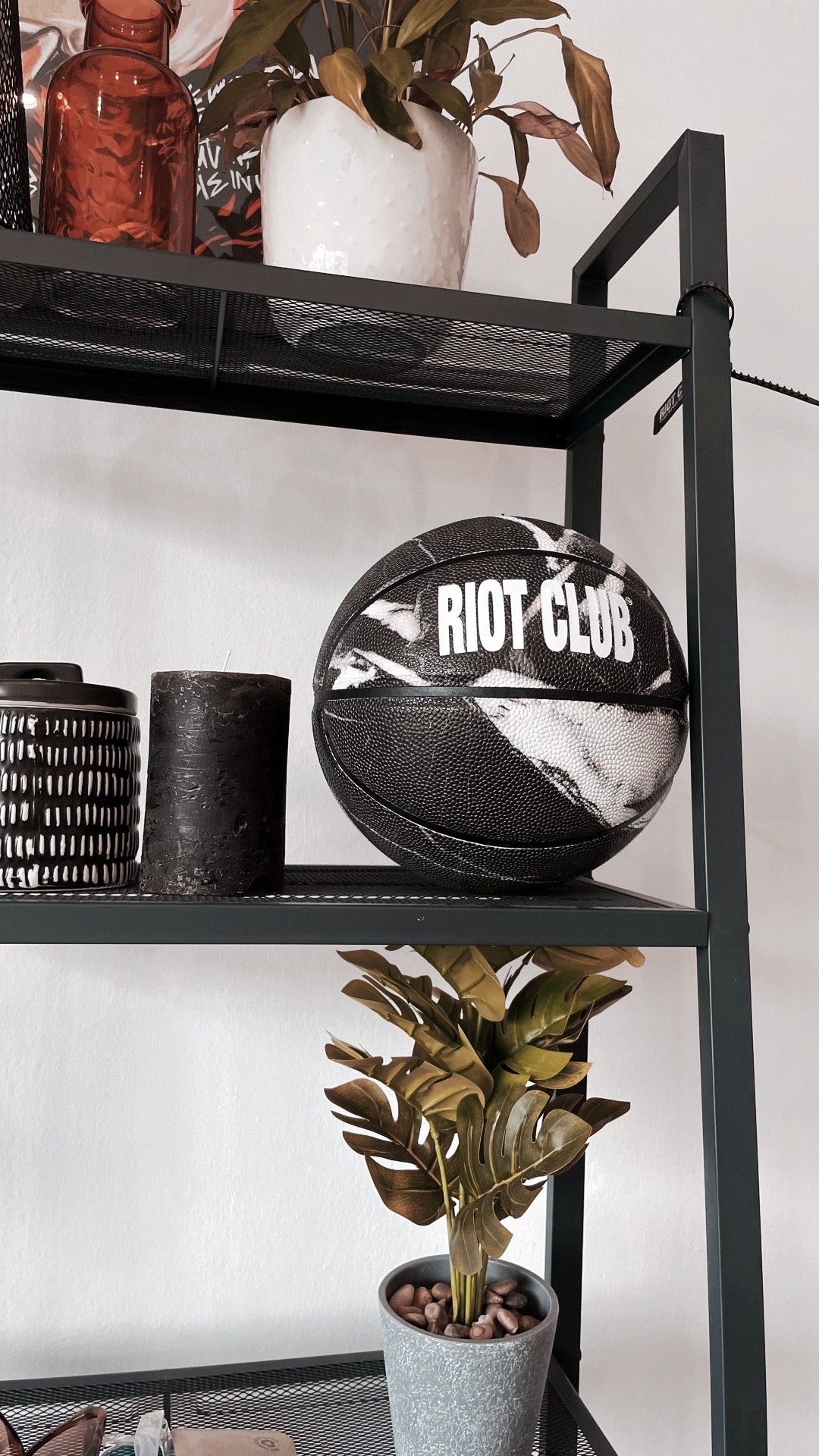 Marble basketball